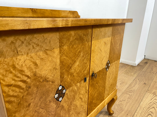 WMK # Besonders schöne & gut erhaltene kleine dänische antike Anrichte aus vollem Holz mit edlen Intarsien & Perlmutt Arbeiten # Schrank Kommode Sideboard Wäschekommode Jugendstil Chippendale Vintage