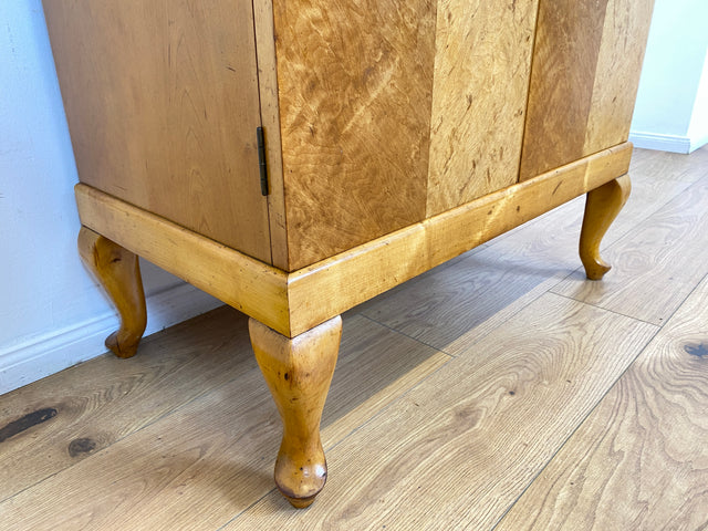WMK # Besonders schöne & gut erhaltene kleine dänische antike Anrichte aus vollem Holz mit edlen Intarsien & Perlmutt Arbeiten # Schrank Kommode Sideboard Wäschekommode Jugendstil Chippendale Vintage