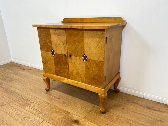 WMK # Besonders schöne & gut erhaltene kleine dänische antike Anrichte aus vollem Holz mit edlen Intarsien & Perlmutt Arbeiten # Schrank Kommode Sideboard Wäschekommode Jugendstil Chippendale Vintage