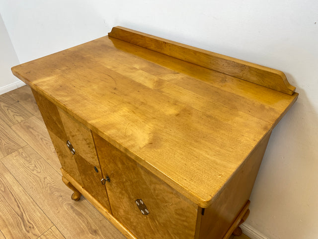 WMK # Besonders schöne & gut erhaltene kleine dänische antike Anrichte aus vollem Holz mit edlen Intarsien & Perlmutt Arbeiten # Schrank Kommode Sideboard Wäschekommode Jugendstil Chippendale Vintage