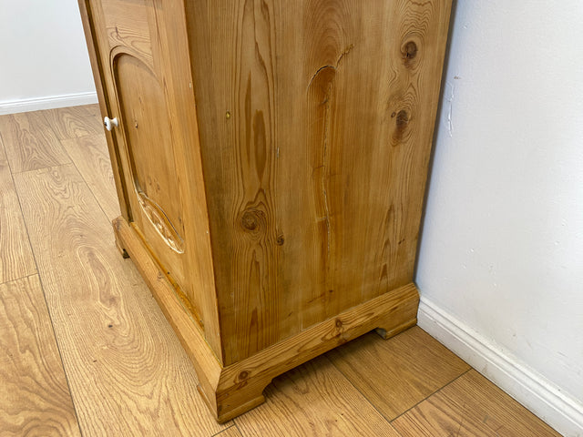 WMK Hübsche kleine dänische antike Kommode aus vollem Holz mit Marmor Auflage, Schublade und Messinggriffen # Marmorkommode Flurkommode Waschtisch Ablage Wickelkommode Weichholz Jugendstil Vintage