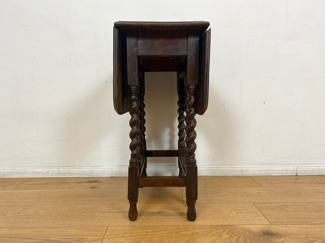 WMK # Niedlicher kleiner antiker Klapptisch aus Dänemark aus Eichenholz , praktisch und gut erhalten I niedriger Esstisch Salontisch Beistelltisch Konsole Spieletisch Table Vintage Berlin Bernau Köln