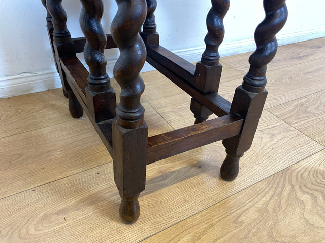 WMK # Niedlicher kleiner antiker Klapptisch aus Dänemark aus Eichenholz , praktisch und gut erhalten I niedriger Esstisch Salontisch Beistelltisch Konsole Spieletisch Table Vintage Berlin Bernau Köln