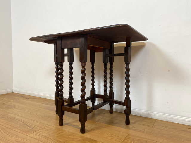 WMK # Niedlicher kleiner antiker Klapptisch aus Dänemark aus Eichenholz , praktisch und gut erhalten I niedriger Esstisch Salontisch Beistelltisch Konsole Spieletisch Table Vintage Berlin Bernau Köln