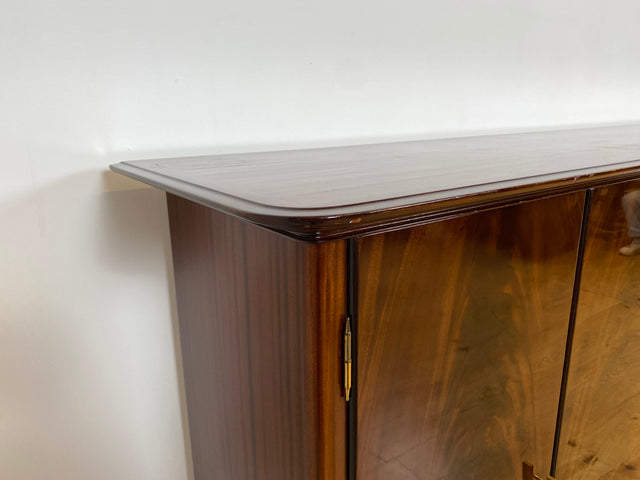 WMK I Besonders schöner dunkler & langer Mid-Century Wohnzimmerschrank mit Vitrine, Bar & Schubladen I Schrank Highboard Sideboard Anrichte Vintage 50er 6er Rockabilly Berlin Leipzig Stuttgart Bremen
