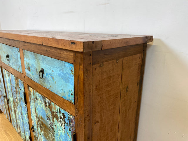 Boatwood by WMK I Einzigartiges meeresblaues Sideboard handgefertigt aus altem Bootsholz I Teakholz massiv I Schrank Kommode Anrichte Büfett Buffet Wäschekommode Fernsehkommode Berlin Dresden Bochum