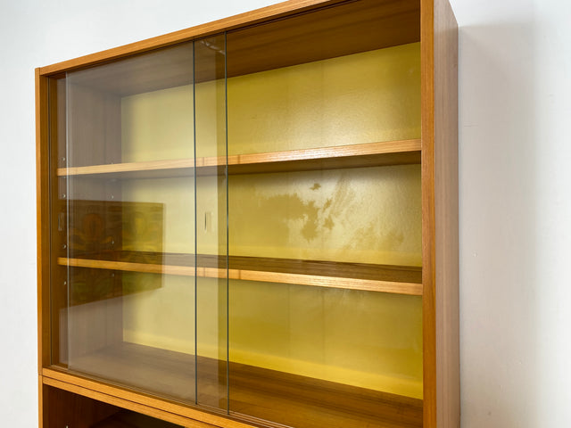 WMK # Stilvoller & gut erhaltener modularer 60er Jahre Designer Bücherschrank v. Bruno Knoblauch für VEB Hellerau # Bücherregal Büchervitrine Highboard Vitrine Regal Barschrank Mid-Century DDR Vintage
