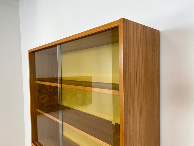 WMK # Stilvoller & gut erhaltener modularer 60er Jahre Designer Bücherschrank v. Bruno Knoblauch für VEB Hellerau # Bücherregal Büchervitrine Highboard Vitrine Regal Barschrank Mid-Century DDR Vintage