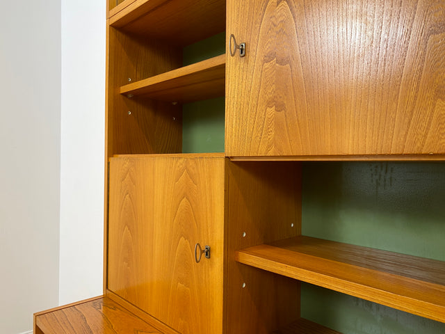 WMK # Stilvoller & gut erhaltener modularer 60er Jahre Designer Bücherschrank v. Bruno Knoblauch für VEB Hellerau # Bücherregal Büchervitrine Highboard Vitrine Regal Barschrank Mid-Century DDR Vintage