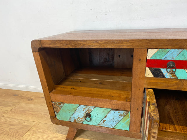 Boatwood by WMK I Formschönes nachhaltiges TV Lowboard mit Schubladen I handgefertigtes Unikat aus altem Bootsholz I Teakholz massiv I Sideboard Kommode Bank Rack Fernsehkommode Berlin Rostock Bayern