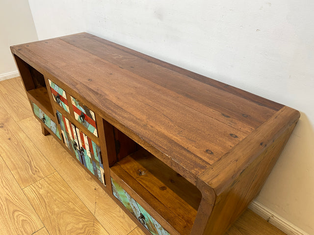 Boatwood by WMK I Formschönes nachhaltiges TV Lowboard mit Schubladen I handgefertigtes Unikat aus altem Bootsholz I Teakholz massiv I Sideboard Kommode Bank Rack Fernsehkommode Berlin Rostock Bayern