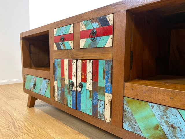 Boatwood by WMK I Formschönes nachhaltiges TV Lowboard mit Schubladen I handgefertigtes Unikat aus altem Bootsholz I Teakholz massiv I Sideboard Kommode Bank Rack Fernsehkommode Berlin Rostock Bayern