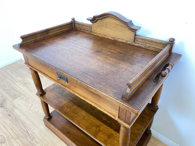 WMK # Sehr gut erhaltene nordische antike Anrichte, Vollholz, mit Schublade & Ablagen # Beistelltisch Holztisch Küchenschrank Küchenregal Geschirrschrank Kommode Konsole Flurkommode Jugendstil Vintage