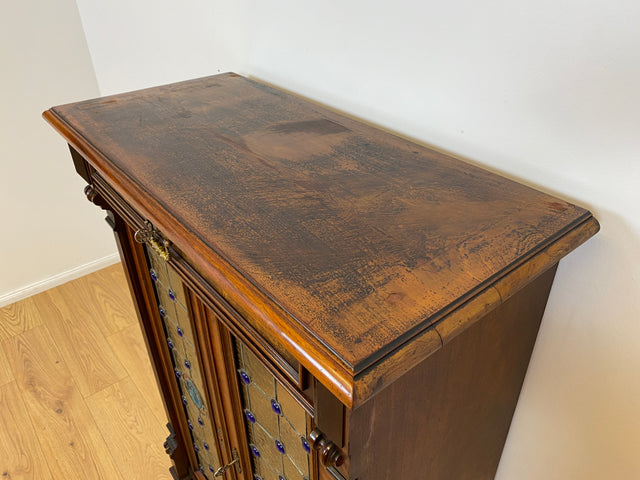 WMK # Sehr seltenes nordisches antikes Vertiko mit kunstvollen Bleiglas Fenstern, Vollholz, um 1890 # Schrank  Bücherschrank Büchervitrine Vitrine Wäscheschrank Kommode Gründerzeit Jugendstil Vintage