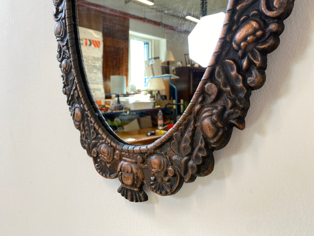WMK I Wunderschöner ovaler 70x43cm Wandspiegel aus 1982 in reichverziertem Rahmen, ein Vintage Original aus der UdSSR I Spiegel Mirror Garderobe Flur Retro I Versand möglich I Berlin Dresden Frankfurt