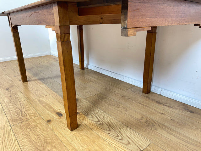 WMK I Sehr schöner und robuster dänischer antiker Esstisch aus massiver Eiche, ausziehbar I Ausziehtisch Holztisch Esszimmertisch Küchentisch Dining Table Jugendstil Vintage Berlin Karlsruhe Hessen