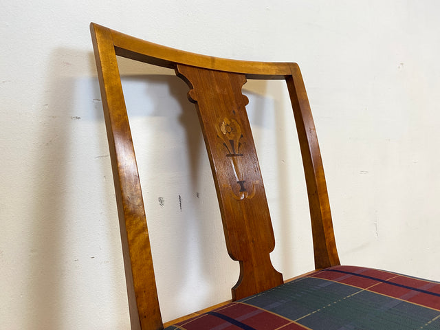 WMK I Eleganter und sehr gut erhaltener schwedischer 50er Jahre Esszimmerstuhl mit feinen Intarsien und stimmigen Sitzbezug # Stuhl Holzstuhl Küchenstuhl Dining Chair Vintage Berlin Augsburg Magdeburg