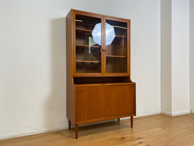 WMK # Hochwertige skandinavische Mid-Century Designer Vitrine von Brouer Møbelfabrik aus massivem Teakholz # Regal Bücherschrank Bücherregal Sideboard Highboard Glass Cabinet Danish Design Vintage