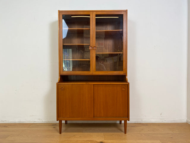WMK # Hochwertige skandinavische Mid-Century Designer Vitrine von Brouer Møbelfabrik aus massivem Teakholz # Regal Bücherschrank Bücherregal Sideboard Highboard Glass Cabinet Danish Design Vintage