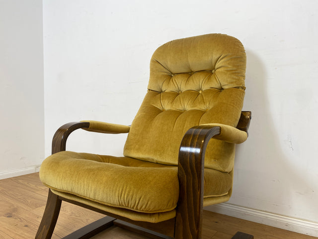 WMK 1/3 Formschöner, äußerst bequemer & sehr gut erhaltener skandinavischer Freisschwinger mit gestepptem Samtbezug # Sessel Lesesessel Relaxsessel Easy Chair Fernsehsessel Samt Vintage 70er Retro
