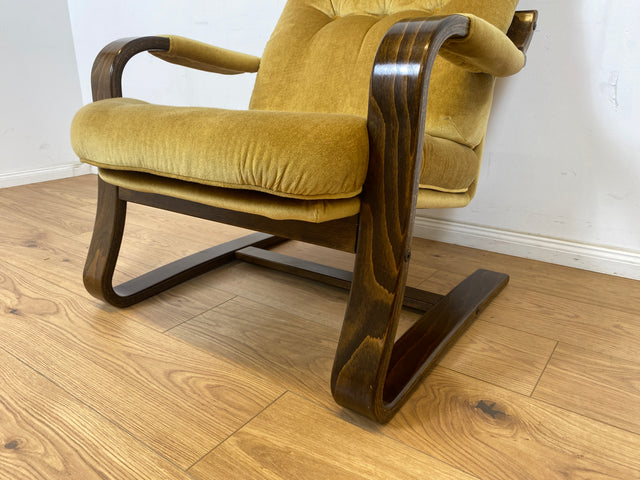 WMK 1/3 Formschöner, äußerst bequemer & sehr gut erhaltener skandinavischer Freisschwinger mit gestepptem Samtbezug # Sessel Lesesessel Relaxsessel Easy Chair Fernsehsessel Samt Vintage 70er Retro