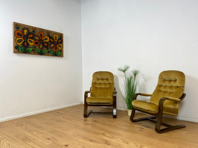 WMK 1/3 Formschöner, äußerst bequemer & sehr gut erhaltener skandinavischer Freisschwinger mit gestepptem Samtbezug # Sessel Lesesessel Relaxsessel Easy Chair Fernsehsessel Samt Vintage 70er Retro
