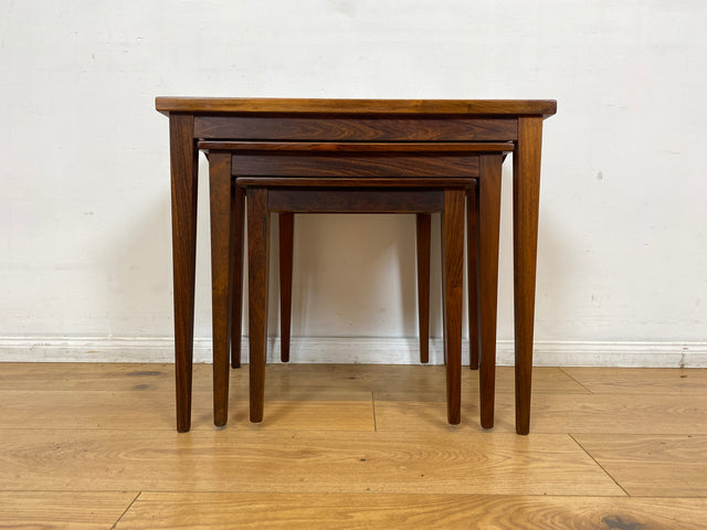 WMK Hochwertiger skandinavischer Mid-Century 3-in-1 Satztisch aus Palisander mit kunstvollen Fliesen I Couchtisch Tisch Beistellt Fliesen Nesting Coffee Table Vintage Danish Design Rosewood Berlin Ulm