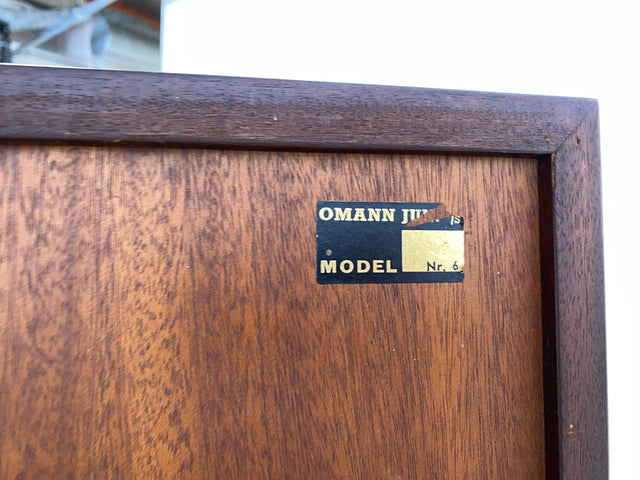 WMK I Stilvoller skandinavischer Mid-Century Designer Bücherschrank by Omann Junior in Palisander m. verstell. Regalböden I Bücherregal Regal Highboard Sideboard Schrank Rosewood Danish Design Vintage