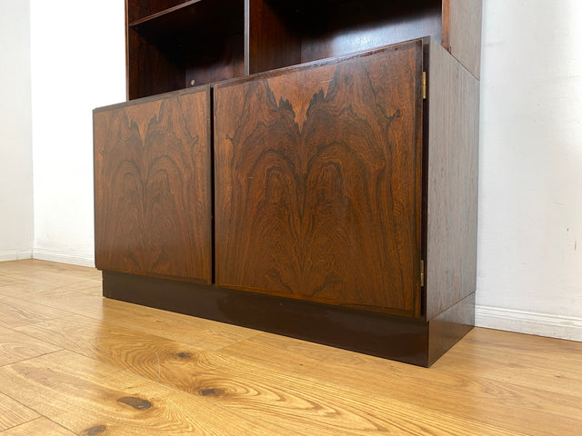 WMK I Stilvoller skandinavischer Mid-Century Designer Bücherschrank by Omann Junior in Palisander m. verstell. Regalböden I Bücherregal Regal Highboard Sideboard Schrank Rosewood Danish Design Vintage