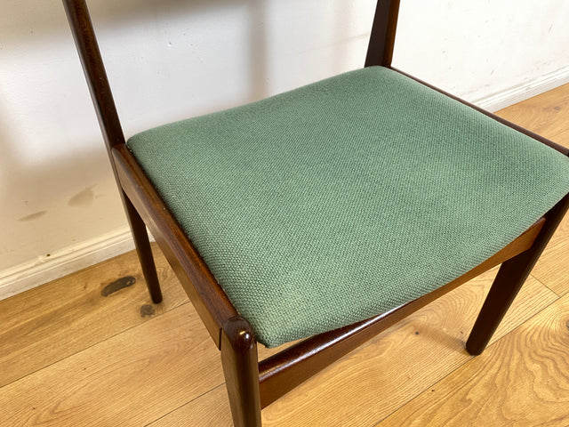 WMK I Eleganter skandinavischer Mid-Century Designer Stuhl von Poul Volther für Frem Rojle aus Palisander mit mint grünem Bezug I Esszimmerstuhl Holzstuhl Chair Danish Design Vintage Berlin Jena Bonn