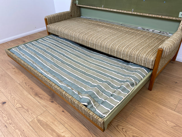 WMK # Hochwertiges skandinavischer Mid-Century Schlafsofa mit verstautem Doppelbett, feinem Wollbezug und Teakholz Rahmen # Sofa Couch Schlafcouch Ausziehsofa Klappsofa 3-Sitzer Danish Design Vintage