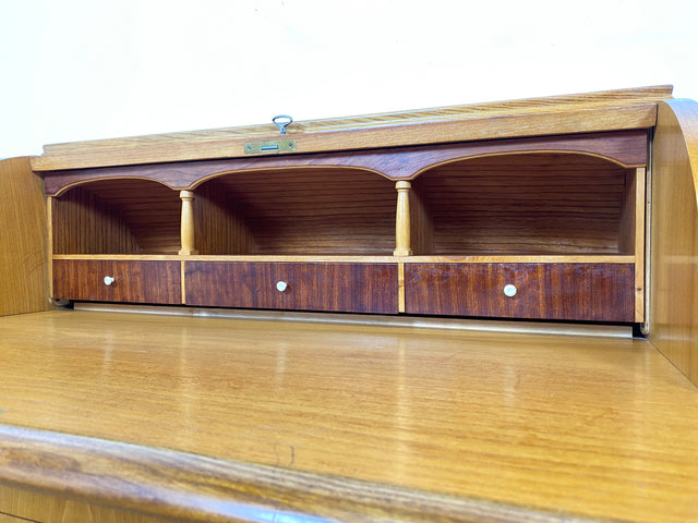 WMK I Formschöner skandinavischer Mid-Century Sekretär aus vollem Holz mit Messinggriffen I Schreibkommode Schreibtisch Kommode Wäschekommode 60er 70er Vintage Berlin Hamburg Dresden