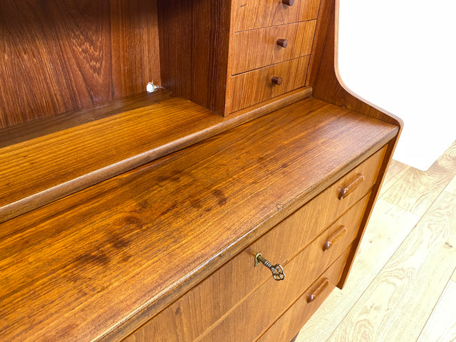 WMK I Hochwertiger skandinavischer Mid-Century Sekretär in Teakholz mit auszieh. Schreibfläche I Schreibschrank Schreibtisch Desk Kommode Wäsche Schmink Tisch Danish Design Vintage Berlin Köln Hamburg