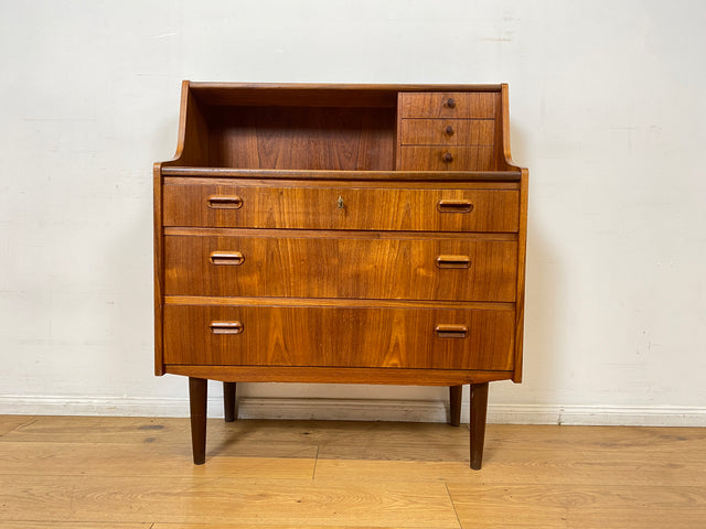 WMK I Hochwertiger skandinavischer Mid-Century Sekretär in Teakholz mit auszieh. Schreibfläche I Schreibschrank Schreibtisch Desk Kommode Wäsche Schmink Tisch Danish Design Vintage Berlin Köln Hamburg