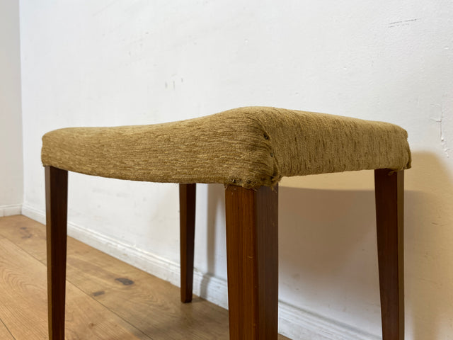 WMK I Versand 15€ I 1/2 Formschöner skandinavischer Mid-Century Sitzhocker mit beigem Bezug
