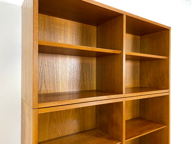 WMK # Hochwertiges skandinavisches Designer Bücherregal von Poul Hundevad , Vollholz in Teak, mit verstellbaren Regalböden # Regal Holzregal Bücherschrank Danish Design Mid-Century Vintage Teakholz