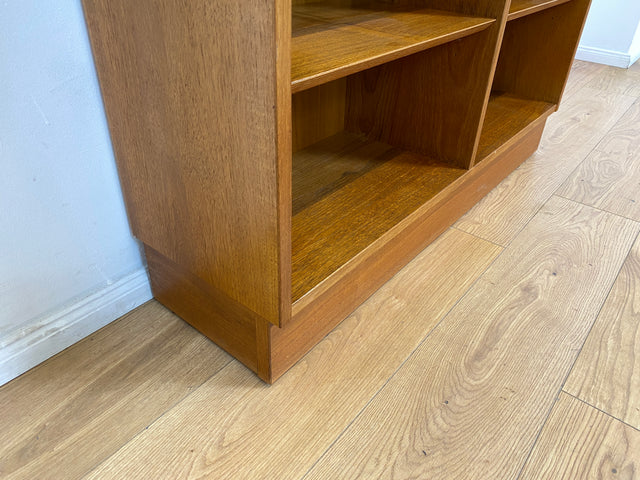 WMK # Hochwertiges skandinavisches Designer Bücherregal von Poul Hundevad , Vollholz in Teak, mit verstellbaren Regalböden # Regal Holzregal Bücherschrank Danish Design Mid-Century Vintage Teakholz