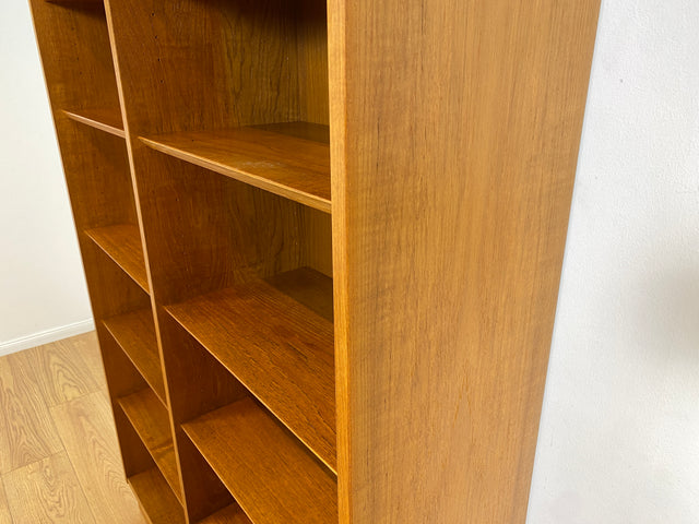 WMK # Hochwertiges skandinavisches Designer Bücherregal von Poul Hundevad , Vollholz in Teak, mit verstellbaren Regalböden # Regal Holzregal Bücherschrank Danish Design Mid-Century Vintage Teakholz