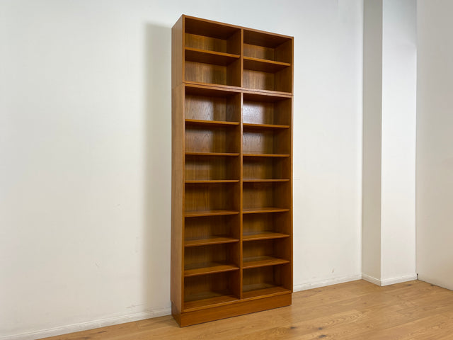 WMK # Hochwertiges skandinavisches Designer Bücherregal von Poul Hundevad , Vollholz in Teak, mit verstellbaren Regalböden # Regal Holzregal Bücherschrank Danish Design Mid-Century Vintage Teakholz