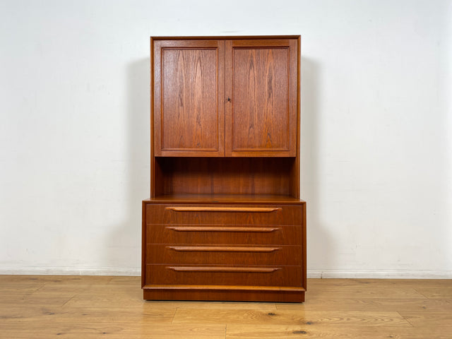 WMK I Stilvolles skandinavisches Highboard in Teakholz mit Schubladen & formschönen Holzgriffen I Schrank Bücherschrank Wäscheschrank Kommode Sideboard Teak Danish Design Vintage Berlin Hamburg Bremen