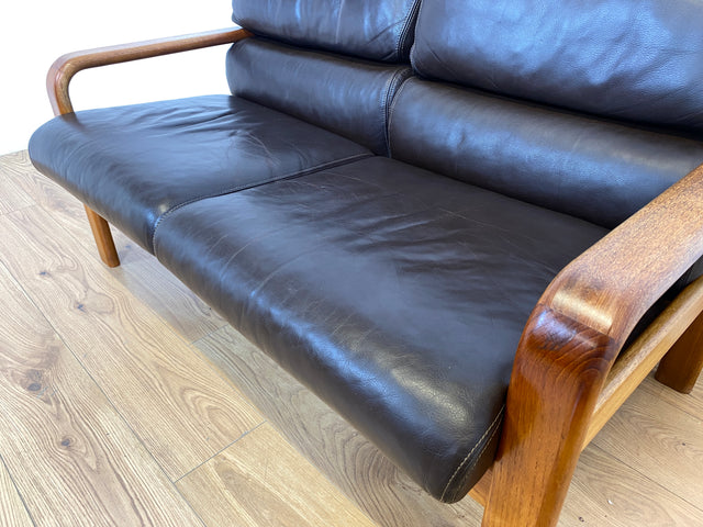 WMK # Rares skandinavisches Mid-Century Designersofa von L. Olsen & Søn Møbelfabrik mit Echtleder Bezug & Teakholz Rahmen # 2er Ledercouch Ledersofa Sofa Couch Sitzgarnitur Danish Design Vintage Teak
