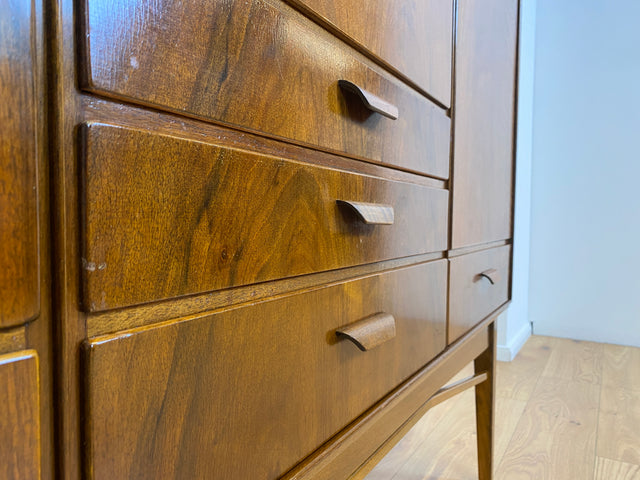 WMK # Hochwertiges & sehr gut erhaltenes skandinavisches Mid-Century Highboard aus vollem Holz mit Schubladen & formschönen Holzgriffen # Schrank Sideboard Wäscheschrank Wohnzimmerschrank Vintage 60er