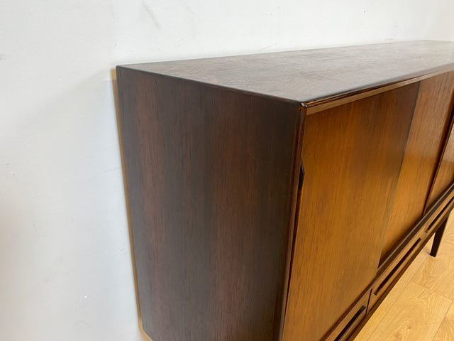 WMK I Hochwertiges skandinavisches Mid-Century Highboard in edlem Palisander mit Schubladen, Schiebetüren & Bar I Schrank Anrichte Sideboard Barkommode Barschrank Danish Design Vintage 60er Rosewood