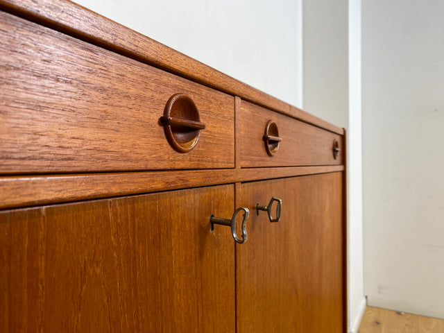 WMK I Stilvolles skandinavisches Teakholz Designer Sideboard I Tage Olofsson für Ulferts I Kommode Schrank Anrichte Highboard Schuhschrank Danish Design Vintage Mid-Century Teak Berlin Hamburg Köln