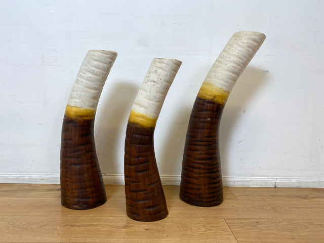 WMK I Einzigartiges skulpturales Keramik Ensemble aus 3 handgeformten großen Bodenvasen aus 70er Jahren I Vasen Skulptur Kunst Studio Dekoration Steinzeug Lava Vintage Retro I Berlin Dresden Hannover