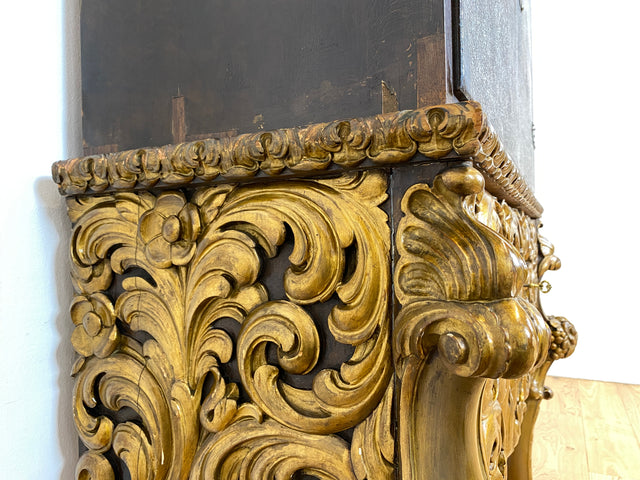 WMK I Das Highlight! Prunkvoller venezianischer antiker Schrank , um 1880, handbemalter Aufsatz auf geschnitzter vergoldeter Konsole mit Putti & Akanthus I Cabinet Bar Anrichte Kommode Chinois Barock