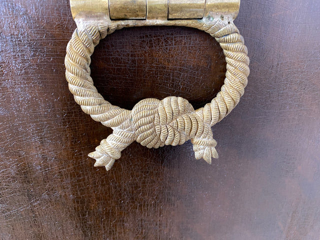 WMK I Das Highlight! Prunkvoller venezianischer antiker Schrank , um 1880, handbemalter Aufsatz auf geschnitzter vergoldeter Konsole mit Putti & Akanthus I Cabinet Bar Anrichte Kommode Chinois Barock