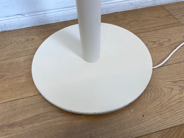 WMK I Design Award Gewinner aus 1988 I Hochwertige weiße Vintage Designer Standleuchte IBS 236 von Waldmann aus Metall I Steh Leuchte Lampe Deckenfluter Wohnzimmerlampe Vintage Space Age 80er Berlin