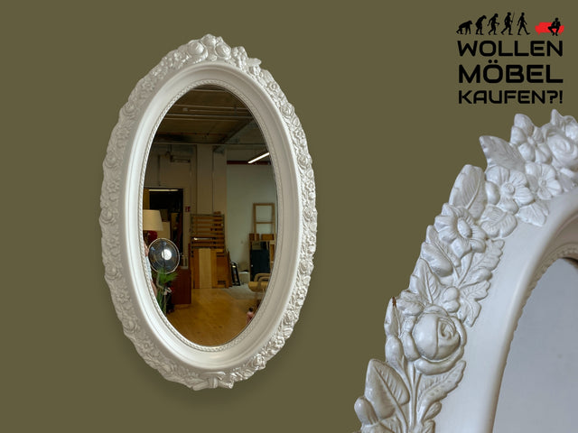 WMK I Versand möglich I Sehr schöner weißer ovaler 70er Jahre Spiegel im Barock Stil mit floralem Kunststoff Spiegelrahmen I Wandspiegel Mirror Flurspiegel Rokoko Vintage I Berlin Hannover Düsseldorf