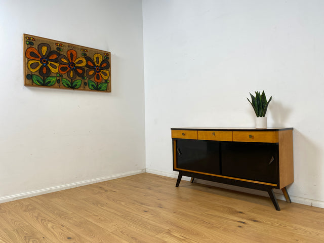 WMK Formschönes, sehr geräumiges und gut erhaltenes Mid-Century Sideboard mit Schubladen & konischen Füßen # Schrank Kommode TV-Bank Fernsehkommode TV-Board Anrichte Retro 50er 60er Vintage Rockabilly